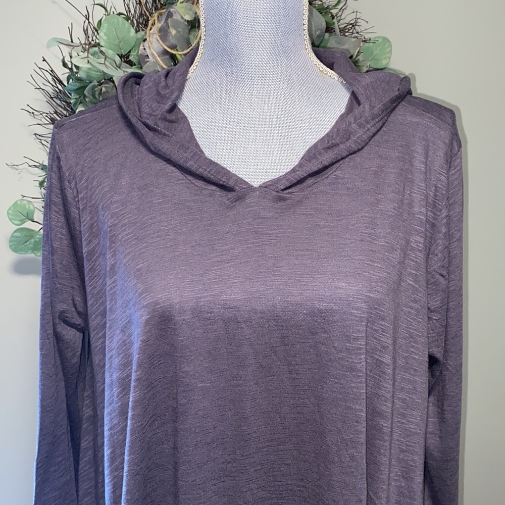 Andrea Jovine lightweight Hooded hi-lo top with flared hemline Cotton/modal med - Picture 2 of 11